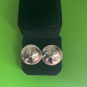 [Robert Lee Morris] Vintage Modernist Silver Dome Clip-on Earrings